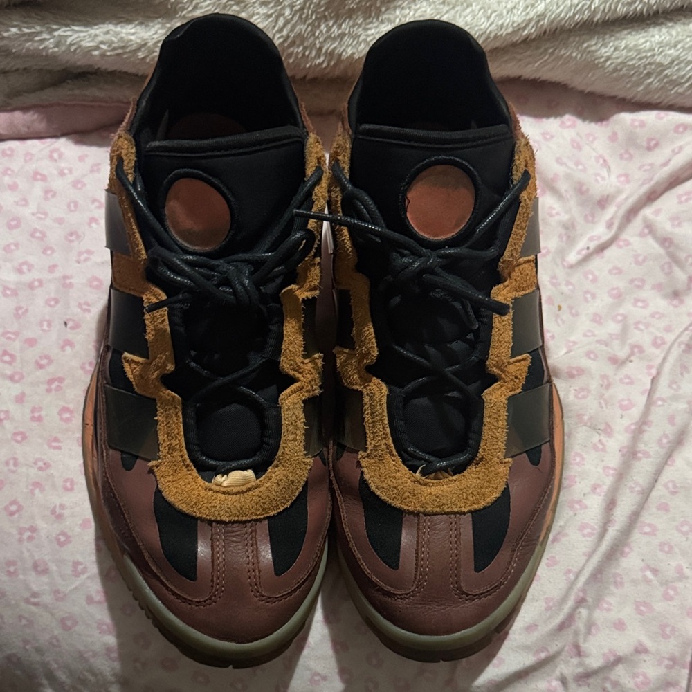 Adidas Niteball size 10 men’s rare 2020 pair